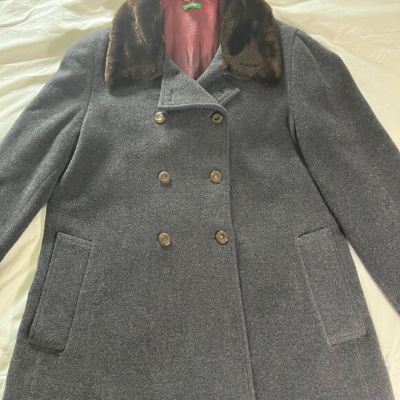 Vintage Benetton Wool Coat w/ Faux Fur Collar — Double Breasted Gray - Picture 9 of 16